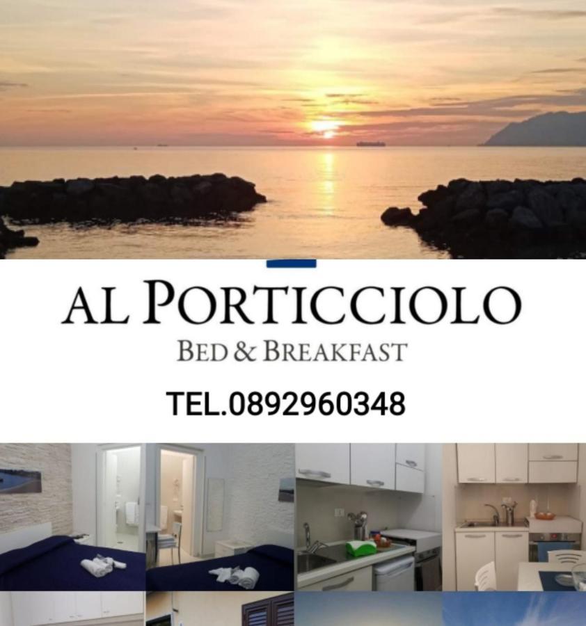 Al Porticciolo Bed and Breakfast Σαλέρνο Εξωτερικό φωτογραφία
