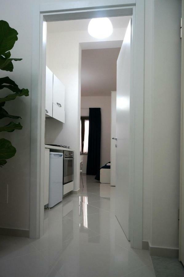 Al Porticciolo Bed and Breakfast Σαλέρνο Εξωτερικό φωτογραφία