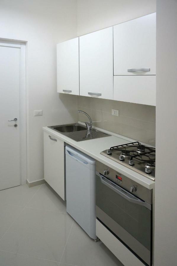 Al Porticciolo Bed and Breakfast Σαλέρνο Εξωτερικό φωτογραφία